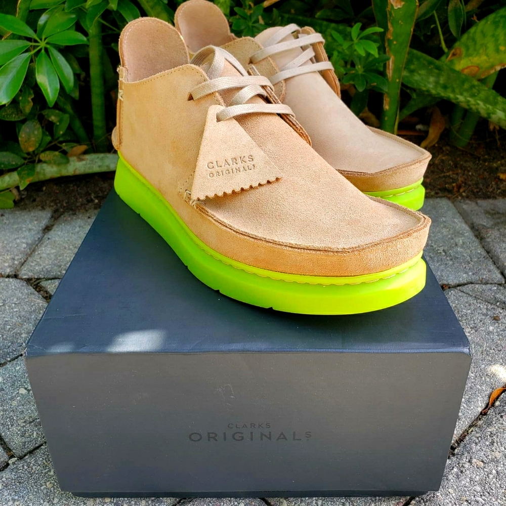 Clarks seven